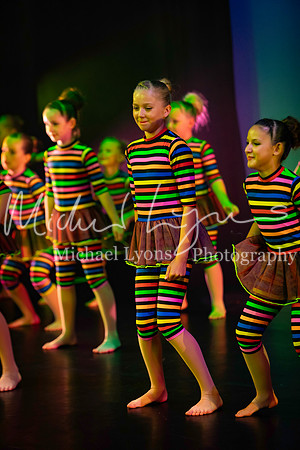 Centre Stage 20th 1084