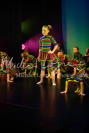 Centre Stage 20th 1107