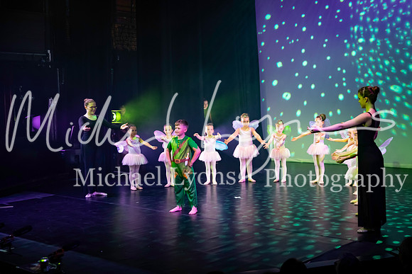 Centre Stage 20th 1191