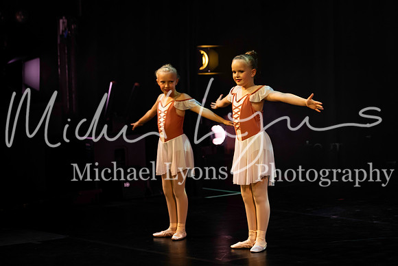 Centre Stage 20th 1301