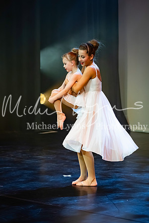 Centre Stage 20th 1362