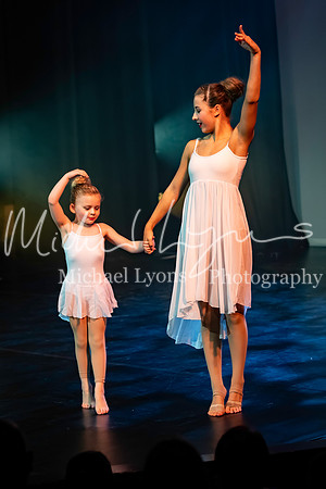 Centre Stage 20th 1364