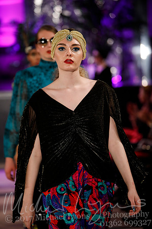 © Michael Lyons Photography  NFW2017 Vintage 450